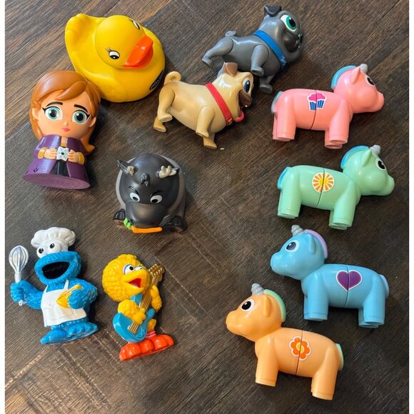 11 Pc Toy Set Puppy Dog Pals, Sesame Street, More - Picture 1 of 4